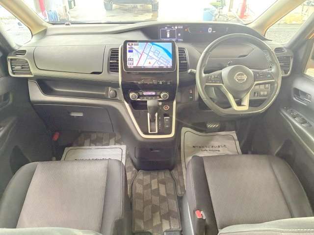 日産 セレナ ２．０ ハイウェイスター ＶセレクションＩＩ H30年 (関東) 99