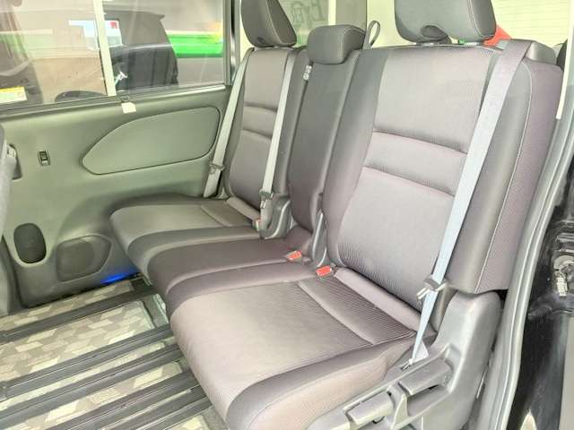 日産 セレナ ２．０ ハイウェイスター ＶセレクションＩＩ H30年 (関東) 99