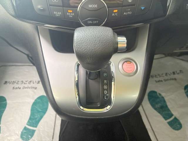 日産 セレナ ２．０ ２０Ｘ Ｖセレクション＋ＳＡＦＥＴＹ Ｓ－ＨＹＢＲＩＤ H27年 (関東) 99