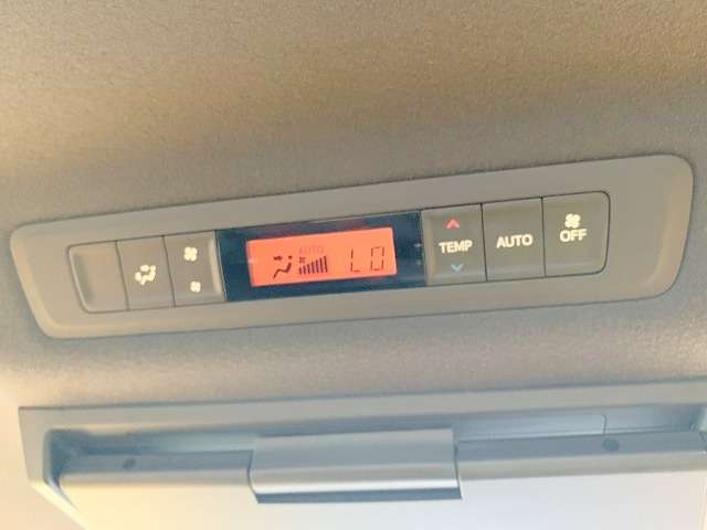 トヨタ ヴォクシー ２．０ ＺＳ H29年 (関東) 99