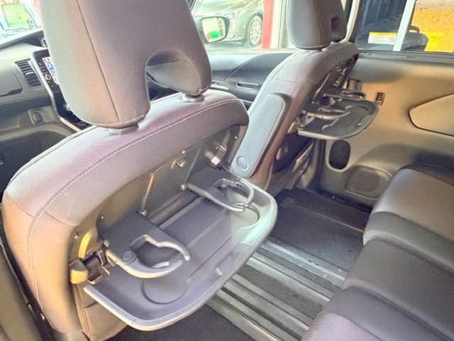 日産 セレナ ２．０ ハイウェイスター Ｖセレクション H30年 (関東) 99