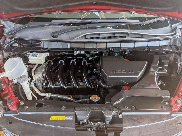日産 セレナ ２．０ ハイウェイスター ＶセレクションＩＩ R1年 (関東) 99
