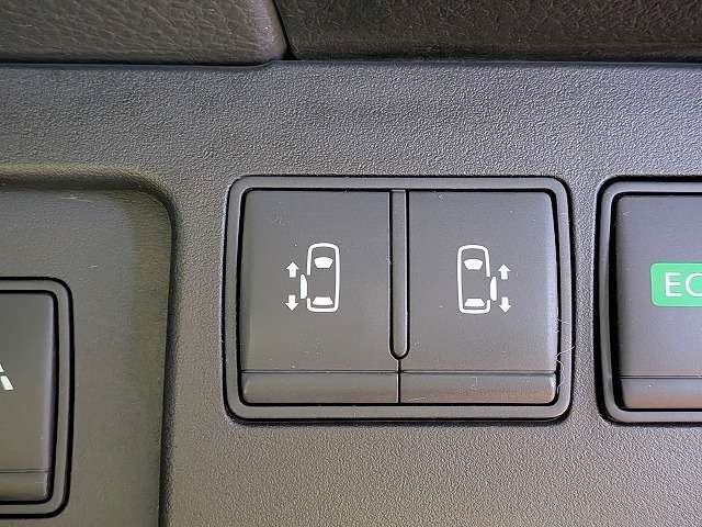 日産 セレナ ２．０ ２０Ｘ Ｖセレクション＋ＳＡＦＥＴＹ Ｓ－ＨＹＢＲＩＤ H28年 (関東) 99