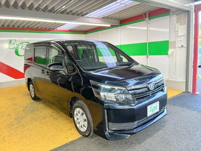 トヨタ ヴォクシー ２．０ Ｘ H28年 (関東) 99