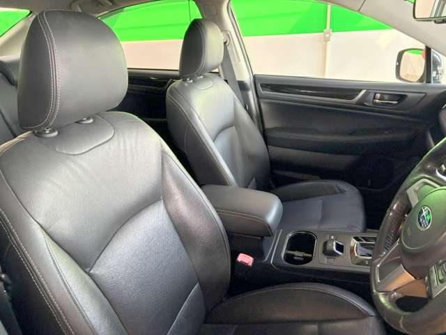スバル レガシィＢ４ ２．５ リミテッド ４ＷＤ H29年 (関東) 99
