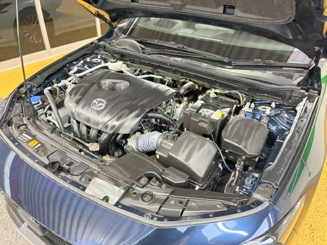 マツダ ＭＡＺＤＡ３　ファストバック ２．０ ２０Ｓ Ｌパッケージ R4年 (関東) 99