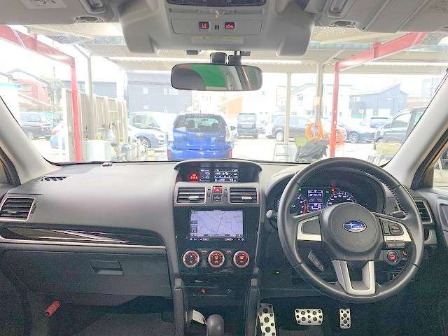 スバル フォレスター ２．０ Ｓ リミテッド ４ＷＤ H29年 (関東) 99