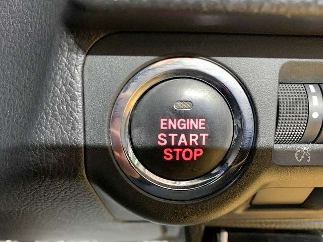 スバル フォレスター ２．０ Ｓ リミテッド ４ＷＤ H29年 (関東) 99
