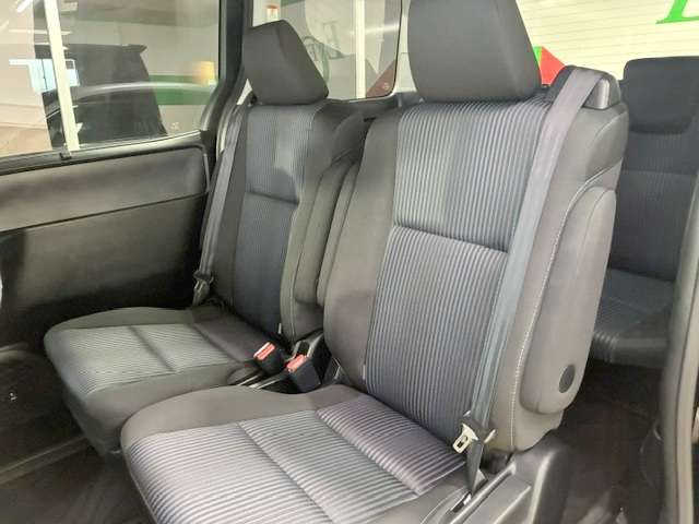 トヨタ ヴォクシー ２．０ ＺＳ 煌 H27年 (関東) 99