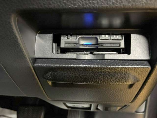 トヨタ ヴォクシー ２．０ Ｘ H26年 (関東) 99
