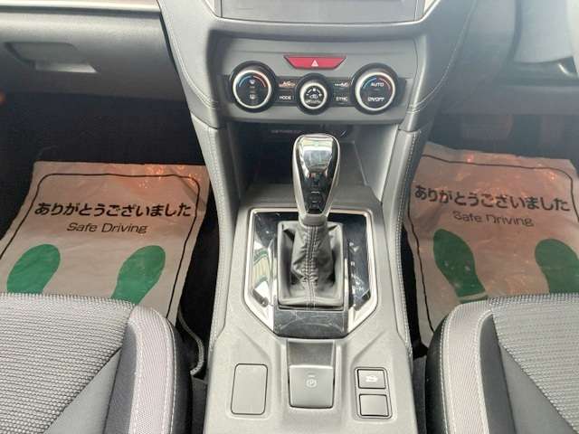 スバル インプレッサスポーツ ２．０ Ｉ－Ｌ アイサイト ４ＷＤ H28年 (関東) 99