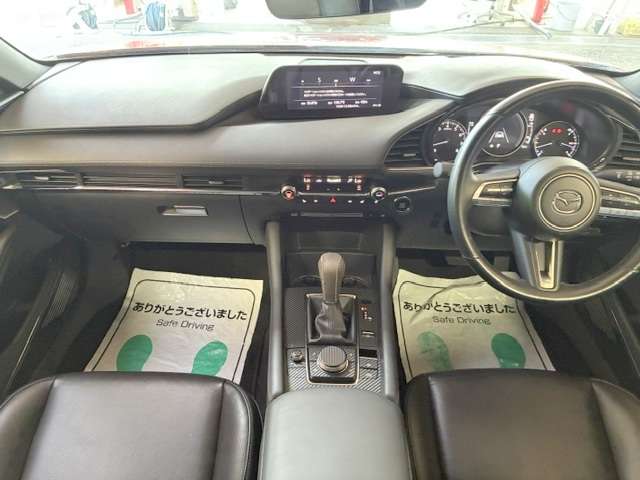 マツダ ＭＡＺＤＡ３　ファストバック ２．０ ２０Ｓ Ｌパッケージ R1年 (関東) 99