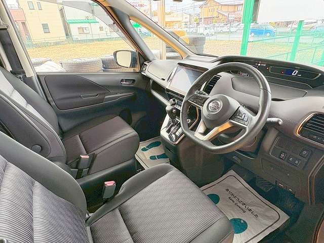 日産 セレナ ２．０ ハイウェイスター Ｖ R3年 (関東) 99