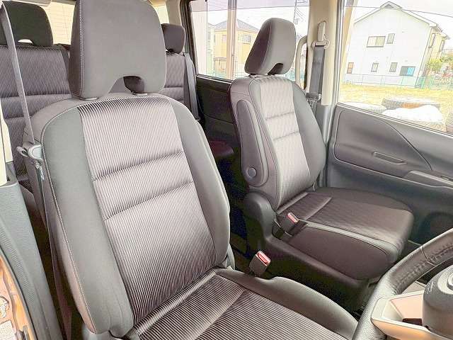 日産 セレナ ２．０ ハイウェイスター Ｖ R3年 (関東) 99