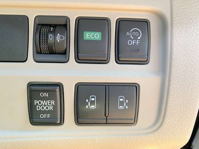 日産 セレナ ２．０ Ｘ Ｖセレクション H29年 (関東) 99