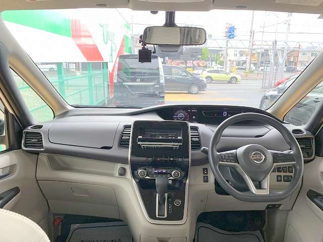 日産 セレナ ２．０ Ｘ Ｖセレクション H29年 (関東) 99