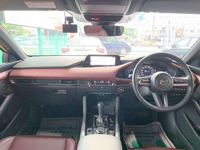マツダ ＭＡＺＤＡ３　ファストバック ２．０ Ｘ バーガンディ セレクション R3年 (関東) 99