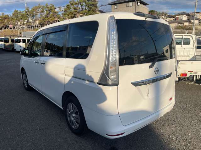 日産 セレナ ２．０ ２０Ｓ H26年 (関東) 99