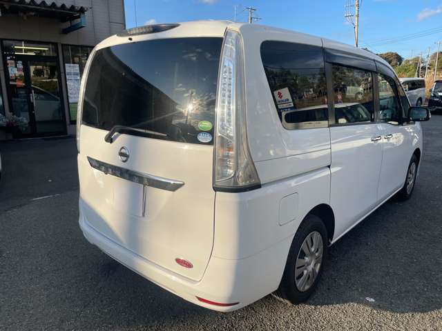 日産 セレナ ２．０ ２０Ｓ H26年 (関東) 99