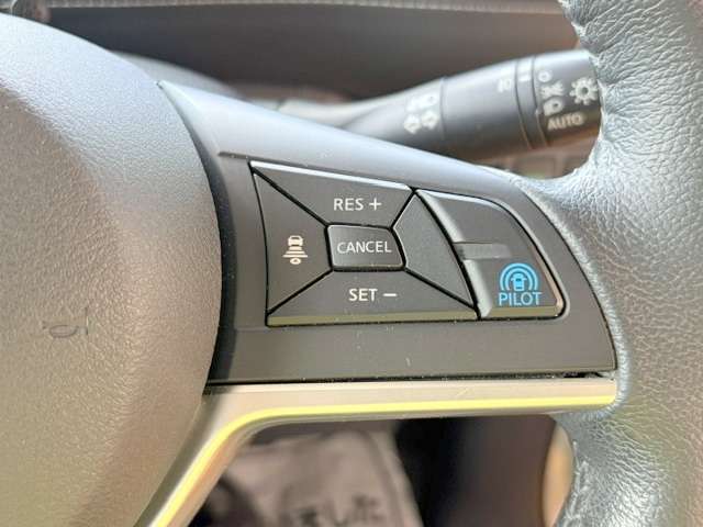 日産 セレナ ２．０ ハイウェイスター プロパイロット エディション H29年 (関東) 99