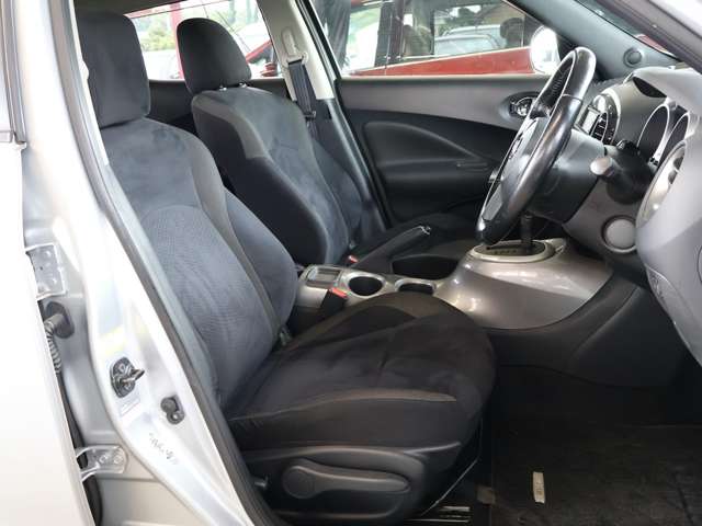 日産 ジューク １．５ １５ＲＸ H23年 (関東) 99