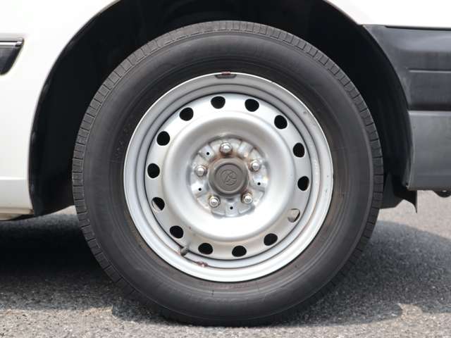 トヨタ コンフォート 元教習車 H26年 (関東) 99