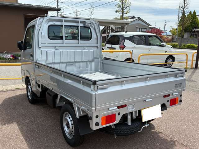 スズキ キャリイトラック ６６０ ＫＣ農繁 ３方開 ４ＷＤ R8年 (甲信越・北陸) 99