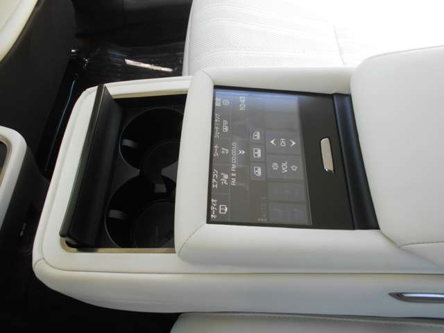 レクサス ＬＳ５００ｈ バージョンＬ R1年 (近畿) 99