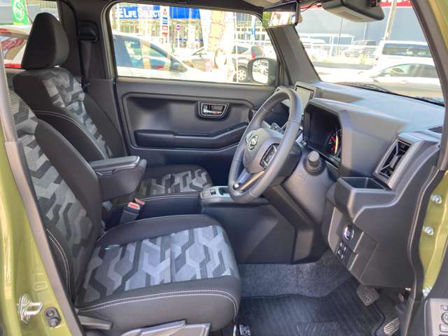 ダイハツ タフト ６６０ Ｇターボ ダーククロム ベンチャー R5年 (関東) 99