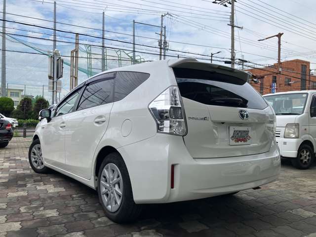 トヨタ プリウスΑ １．８ Ｓ H24年 (近畿) 99