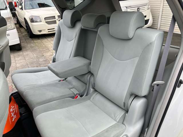 トヨタ プリウスΑ １．８ Ｓ H24年 (近畿) 99