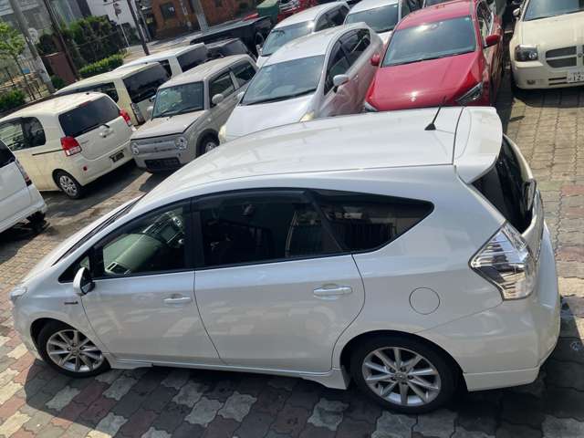 トヨタ プリウスΑ １．８ Ｓ ツーリングセレクション H24年 (近畿) 99