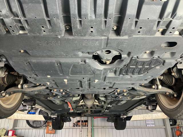 トヨタ プリウスΑ １．８ Ｓ ツーリングセレクション H24年 (近畿) 99