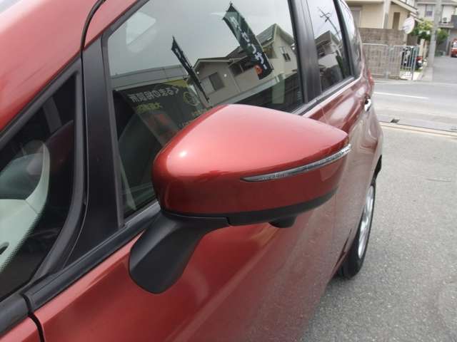 日産 ノート １．２ メダリスト H27年 (近畿) 99