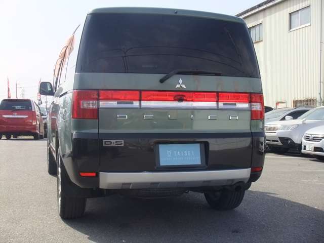 三菱 デリカ　Ｄ：５ ２．４ Ｇ ナビパッケージ ４ＷＤ H19年 (近畿) 99