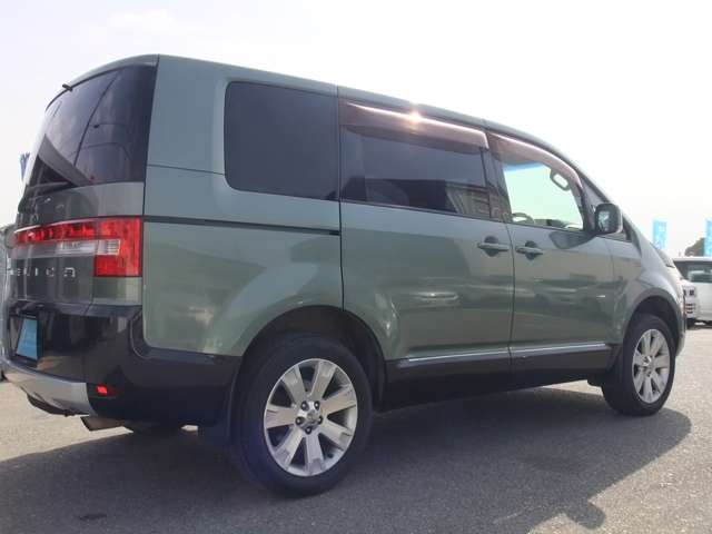 三菱 デリカ　Ｄ：５ ２．４ Ｇ ナビパッケージ ４ＷＤ H19年 (近畿) 99