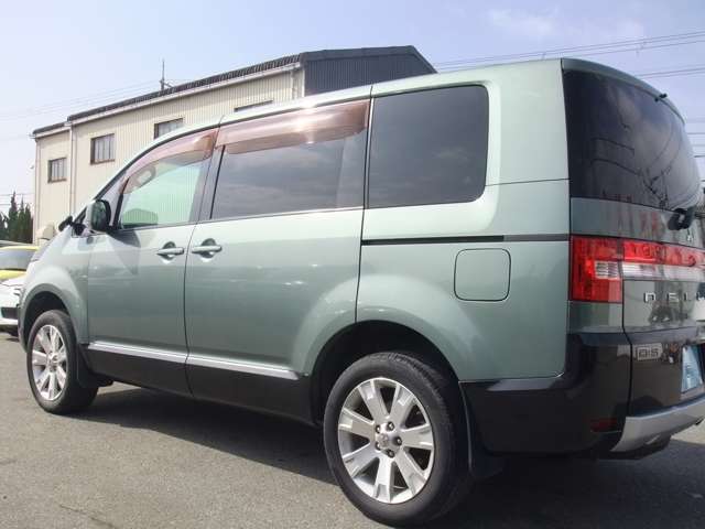 三菱 デリカ　Ｄ：５ ２．４ Ｇ ナビパッケージ ４ＷＤ H19年 (近畿) 99