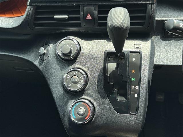 トヨタ シエンタ １．５ ファンベース Ｘ R3年 (東海) 99