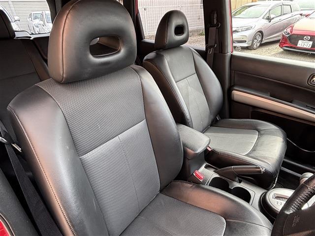 日産 エクストレイル ２．０ ２０ＸＴ ４ＷＤ H24年 (東海) 99