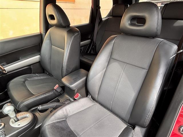 日産 エクストレイル ２．０ ２０ＸＴ ４ＷＤ H24年 (東海) 99