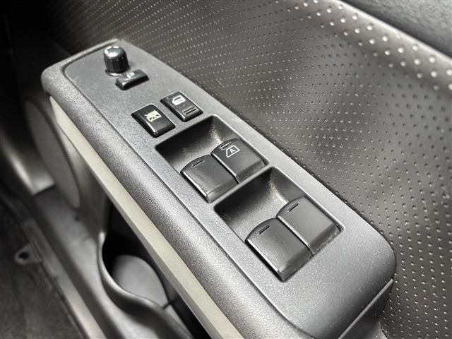日産 エクストレイル ２．０ ２０ＸＴ ４ＷＤ H24年 (東海) 99