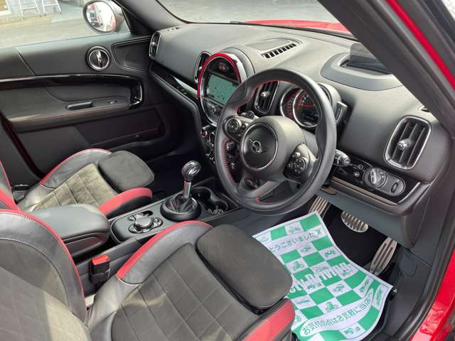 ミニ ミニクロスオーバー ジョン・クーパー・ワークス ４ＷＤ R1年 (東海) 99