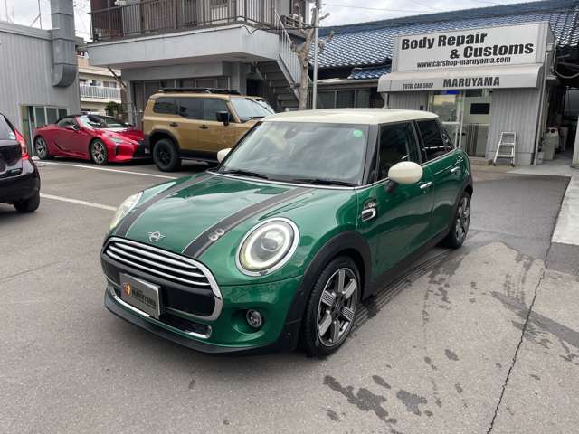 ミニ ミニ クーパー ５ドア ６０イヤーズ エディション ＤＣＴ R1年 (東海) 99