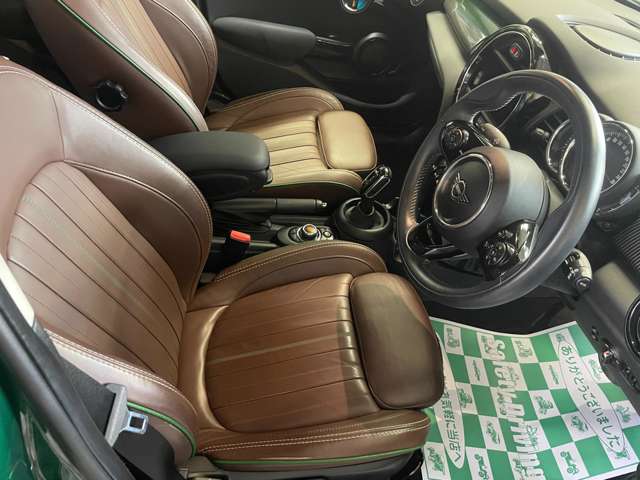 ミニ ミニ クーパー ５ドア ６０イヤーズ エディション ＤＣＴ R1年 (東海) 99