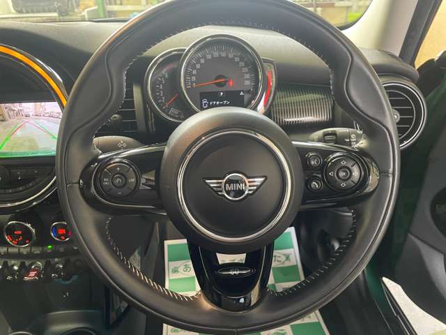 ミニ ミニ クーパー ５ドア ６０イヤーズ エディション ＤＣＴ R1年 (東海) 99