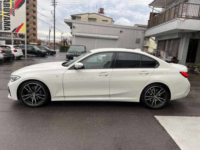 ＢＭＷ ３シリーズ ３３０ｉ　Ｍスポーツ R1年 (東海) 99
