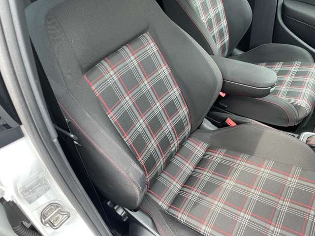 フォルクスワーゲン ポロ　ＧＴＩ ＧＴＩ H29年 (東海) 99