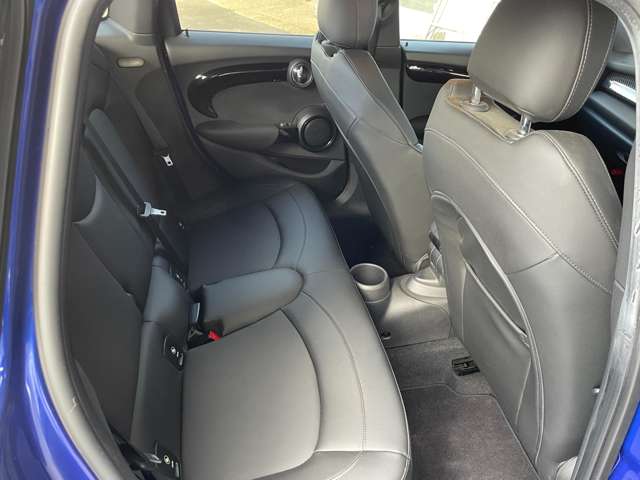 ミニ ミニ クーパーＳ ５ドア ＤＣＴ R2年 (東海) 99
