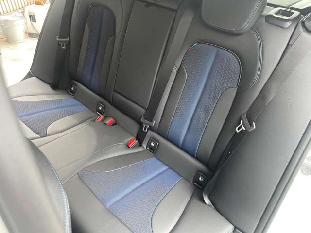 ＢＭＷ １シリーズ １１８Ｄ Ｍスポーツ ディーゼルターボ R4年 (東海) 99