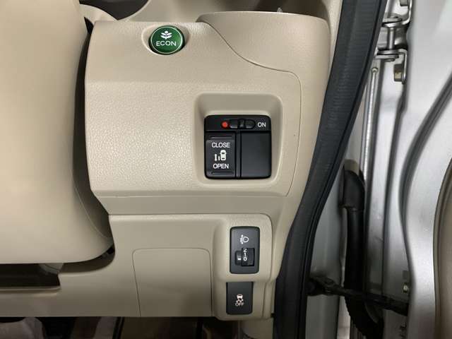ホンダ Ｎ　ＢＯＸ ６６０ Ｇ Ｌパッケージ H24年 (近畿) 99
